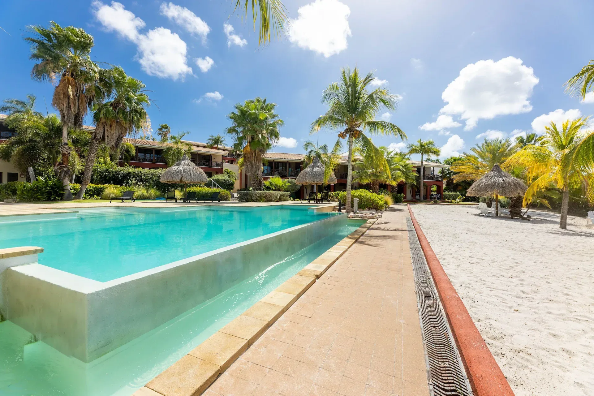 Spanish Water Apartments 2