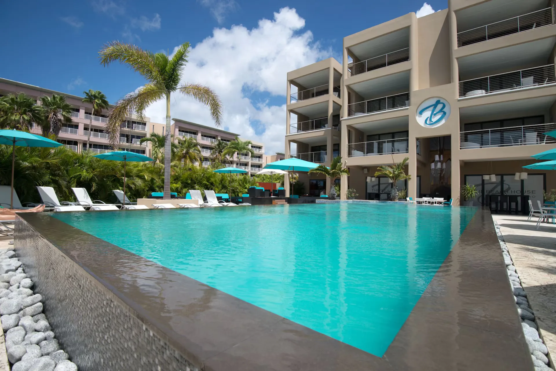 The Beach House Curaçao 2