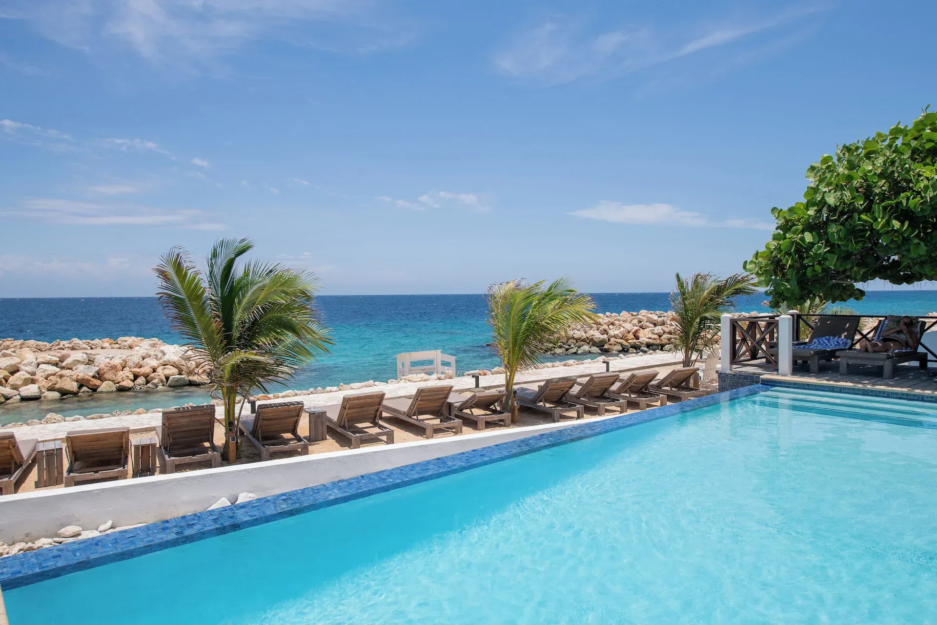 Scuba Lodge & Ocean Suites 2