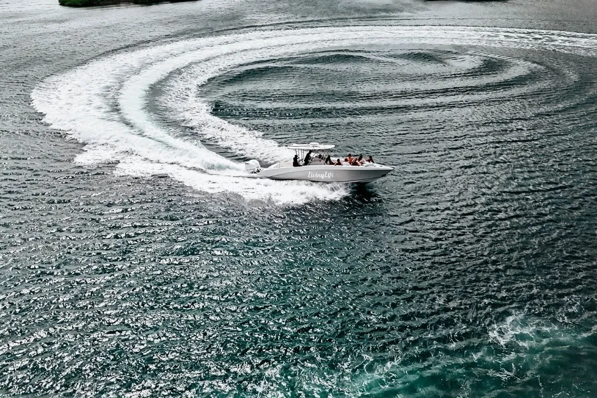 Private 38ft Klein Curaçao charter, photo 3