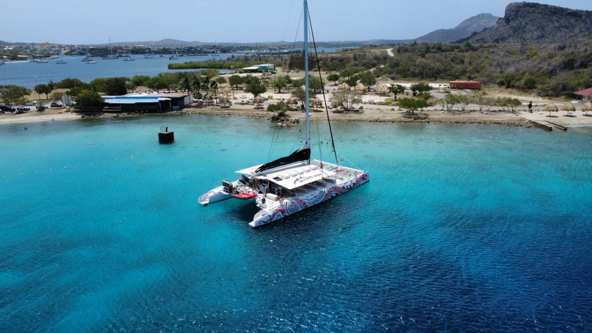 Snorkel tour catamaran