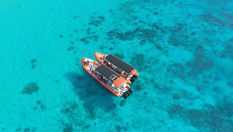 Snelste manier naar Klein Curaçao met de Powerboat