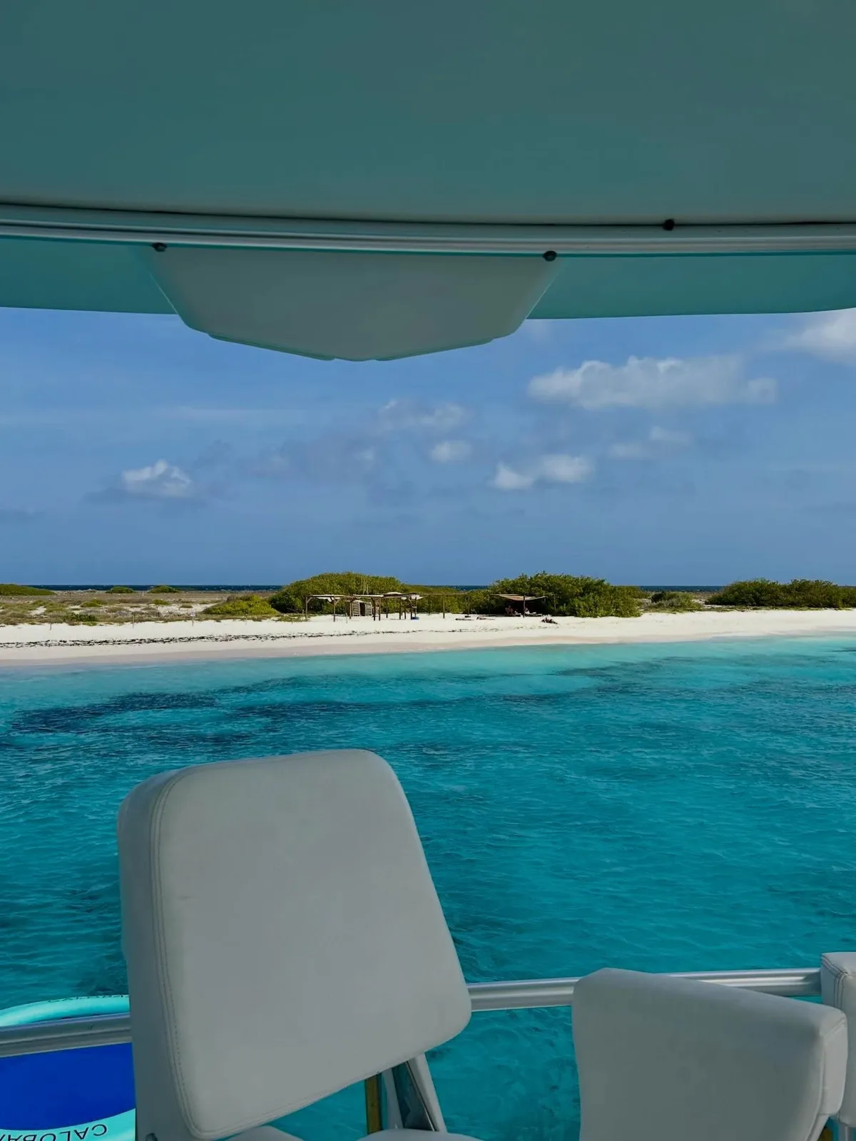 Yate Privado de Lujo de Día Completo a Klein Curaçao