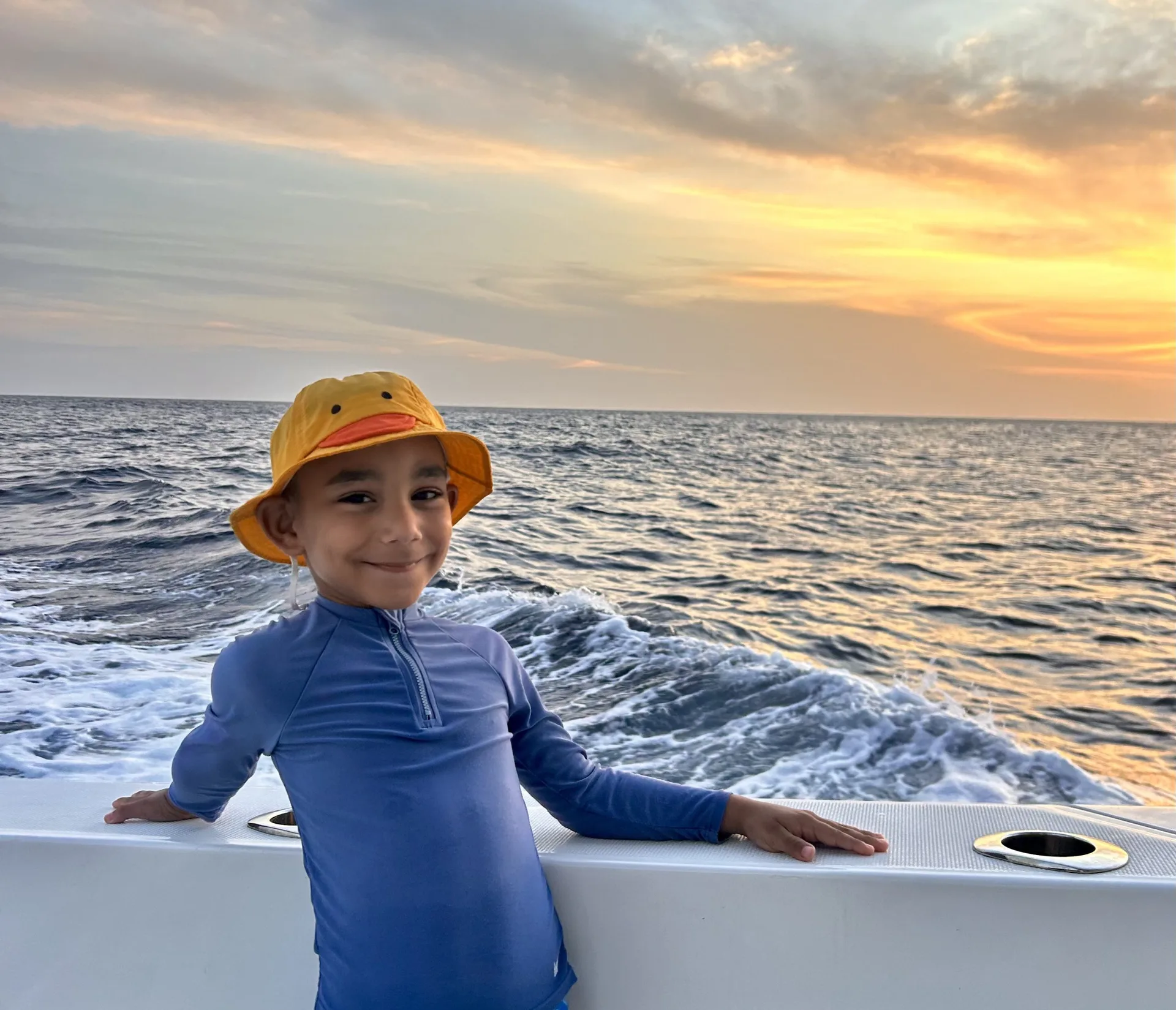 Iate Privativo de Luxo ao Pôr do Sol em Curaçao