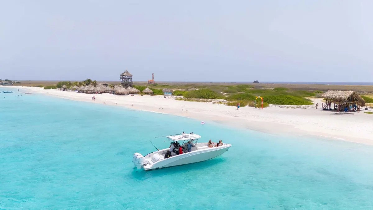 Private 38ft Klein Curaçao charter