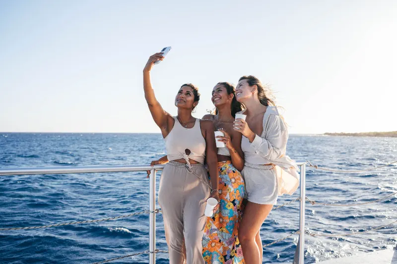 Irie sunset cruise Curaçao