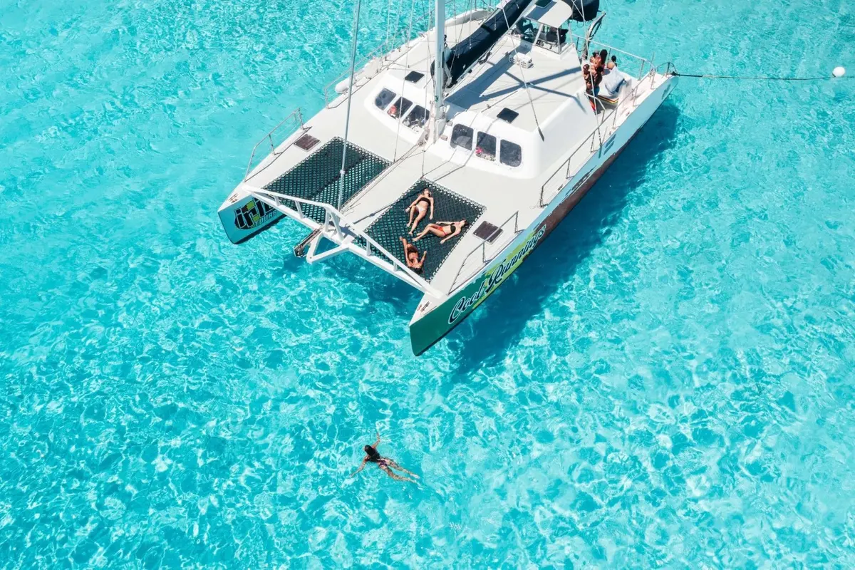 Excursión de un día en catamarán a Irie Klein Curazao