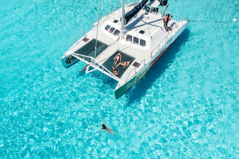 Excursión de un día en catamarán a Irie Klein Curazao